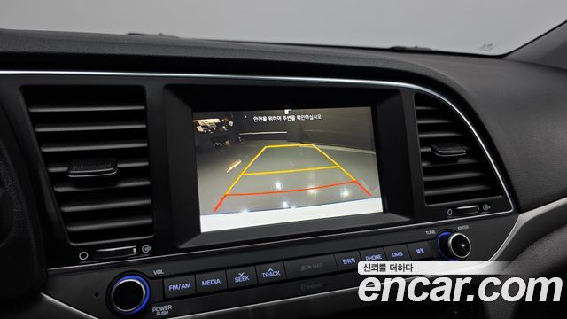 Hyundai Avante (AD) 1.6 GDI Smart 2017 — фото 16