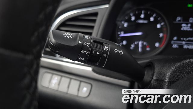 Hyundai Avante (AD) 1.6 GDI Smart 2017 — фото 32