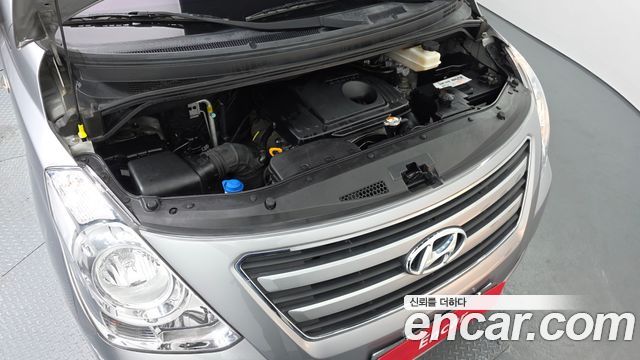 Hyundai Grand Starex 5-Seater VAN Modern 2016 — фото 6