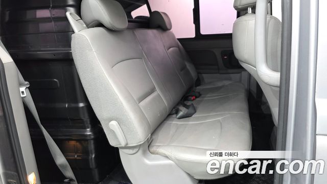 Hyundai Grand Starex 5-Seater VAN Modern 2016 — фото 11