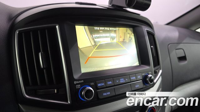 Hyundai Grand Starex 5-Seater VAN Modern 2016 — фото 15