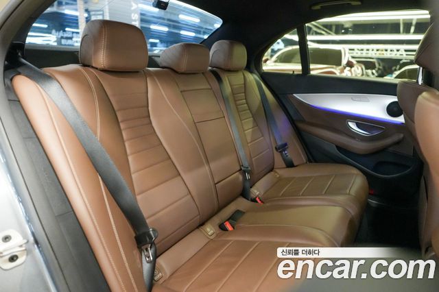 Mercedes-Benz E-Class (W213) E250 Avantgarde 2020 — фото 18