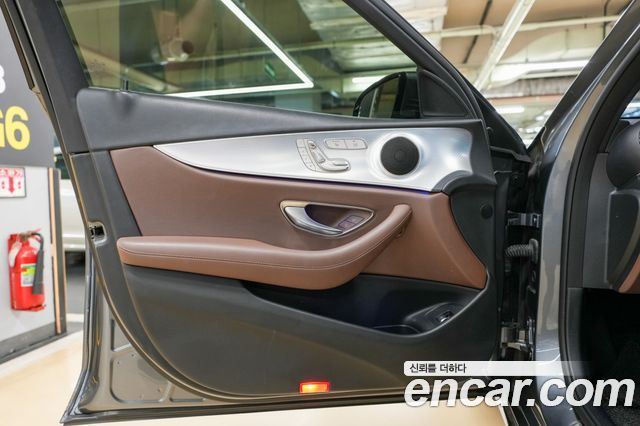 Mercedes-Benz E-Class (W213) E250 Avantgarde 2020 — фото 20