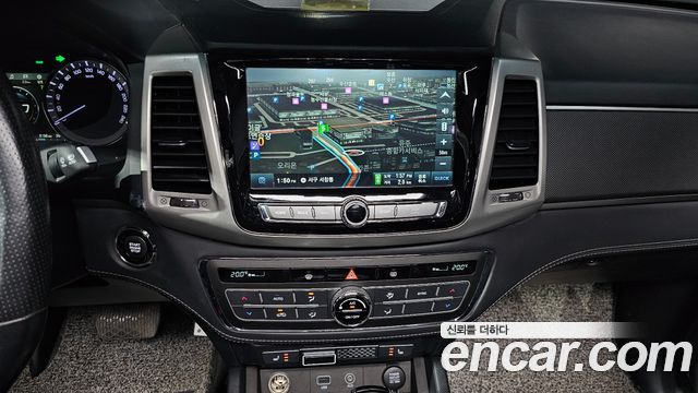 KG Mobility (SsangYong) Rexton Sports Diesel 2.2 4WD Prestige 2018 — фото 13