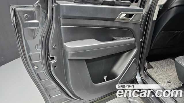 KG Mobility (SsangYong) Rexton Sports Diesel 2.2 4WD Prestige 2018 — фото 25
