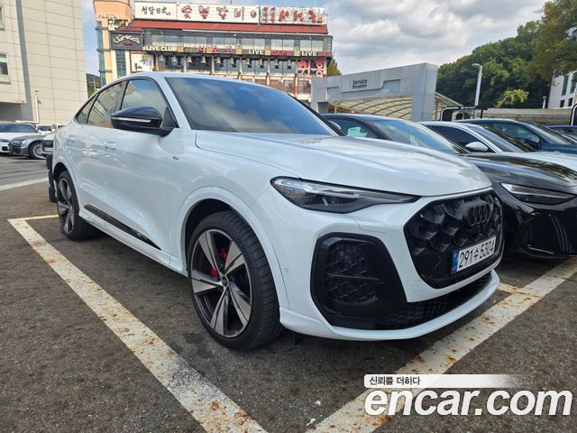 Audi Q5 (80A) 45 TFSI Quattro Sportback S Line 2025 — фото 3