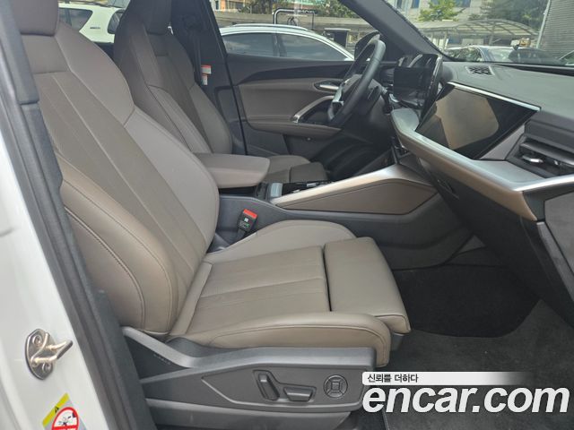 Audi Q5 (80A) 45 TFSI Quattro Sportback S Line 2025 — фото 16