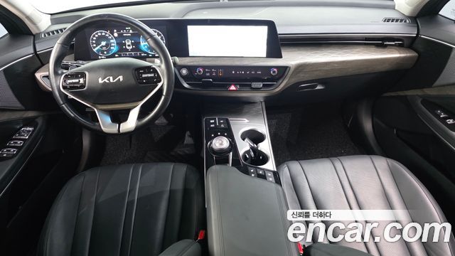 Kia K8 2.5 Gasoline 2WD Noblesse 2023 — фото 7