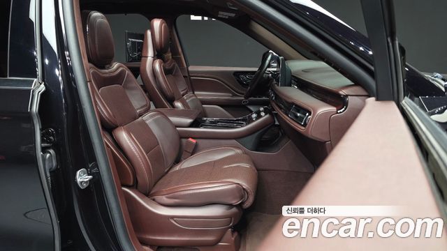 Lincoln Aviator (II) 3.0 Black Label AWD 2021 — фото 11
