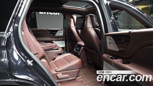 Lincoln Aviator (II) 3.0 Black Label AWD 2021 — фото 12