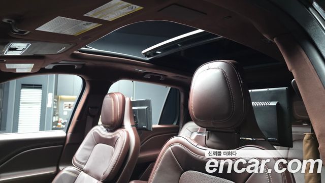 Lincoln Aviator (II) 3.0 Black Label AWD 2021 — фото 18