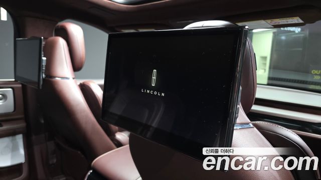 Lincoln Aviator (II) 3.0 Black Label AWD 2021 — фото 31