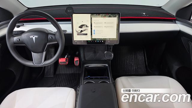 Tesla Model Y Long Range AWD 2023 — фото 7