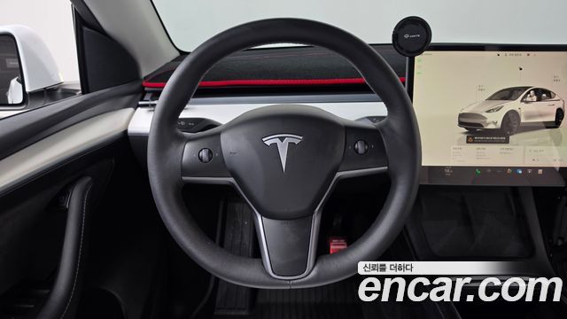 Tesla Model Y Long Range AWD 2023 — фото 12