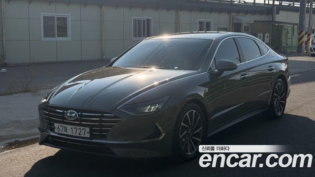 Hyundai Sonata (DN8) 2.0 LPG Premium