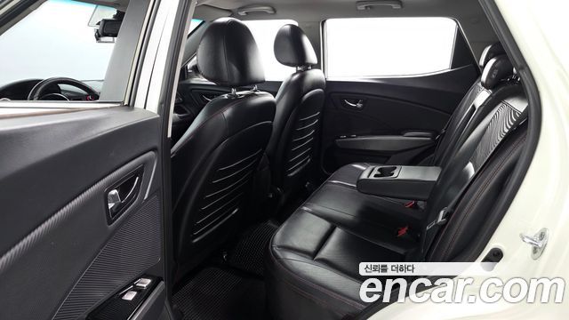 KG Mobility (SsangYong) Tivoli Air Diesel RX 2WD 2017 — фото 11