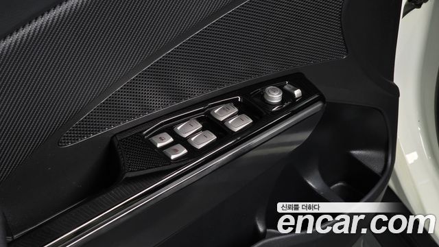KG Mobility (SsangYong) Tivoli Air Diesel RX 2WD 2017 — фото 16