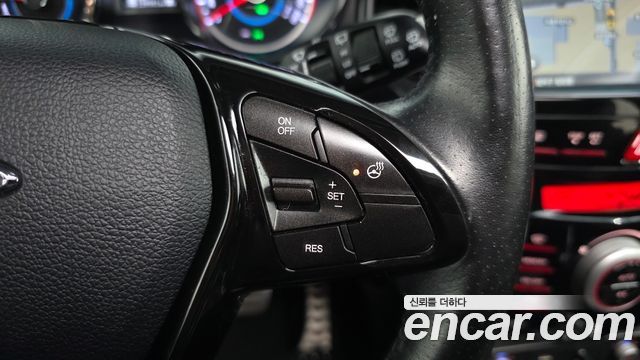 KG Mobility (SsangYong) Tivoli Air Diesel RX 2WD 2017 — фото 17