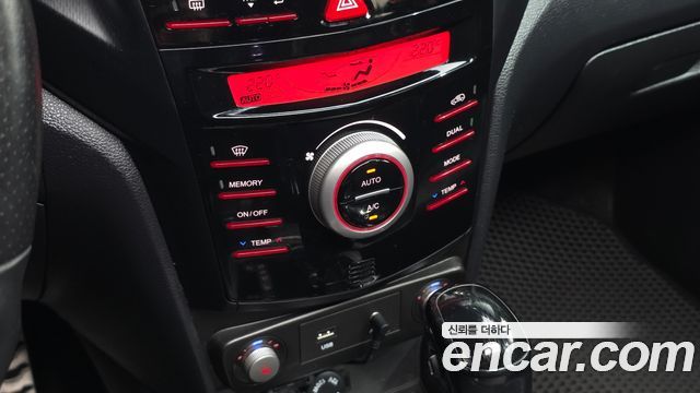 KG Mobility (SsangYong) Tivoli Air Diesel RX 2WD 2017 — фото 18