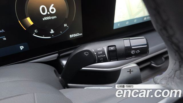 Hyundai Grandeur (GN7) 2,5 Gasoline 2WD Premium 2023 — фото 20