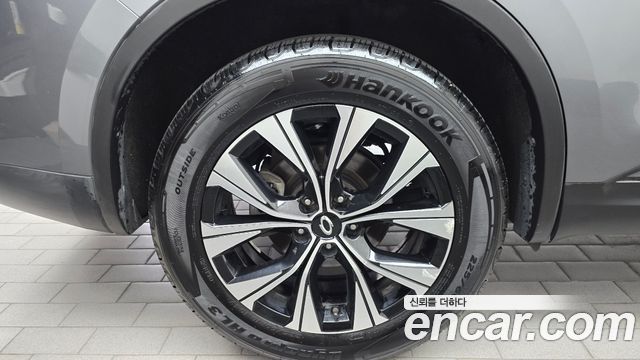 Renault Korea QM6 2.0 LPe LE Signature 2WD 2022 — фото 5