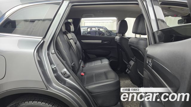 Renault Korea QM6 2.0 LPe LE Signature 2WD 2022 — фото 12