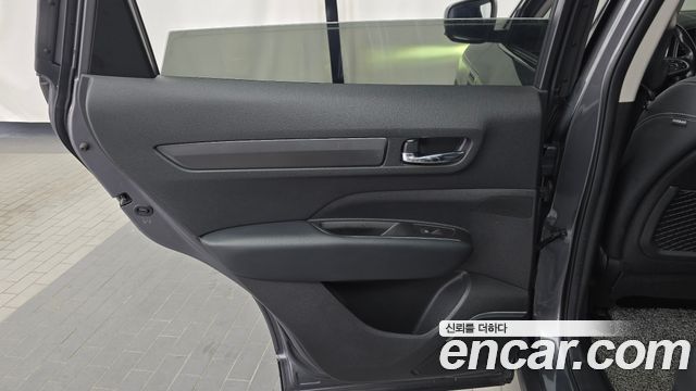 Renault Korea QM6 2.0 LPe LE Signature 2WD 2022 — фото 25