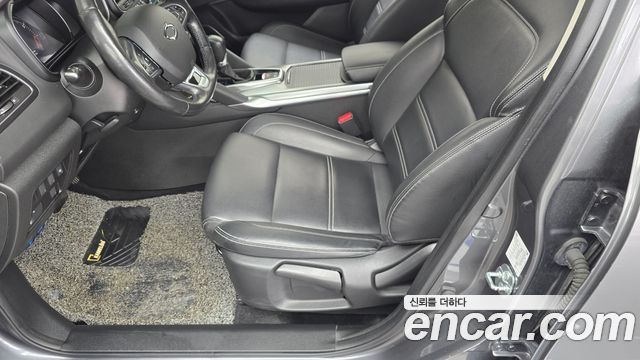 Renault Korea QM6 2.0 LPe LE Signature 2WD 2022 — фото 26