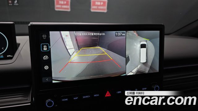 Hyundai Staria EV Lounge 11-Seater Prestige 2027 — фото 15