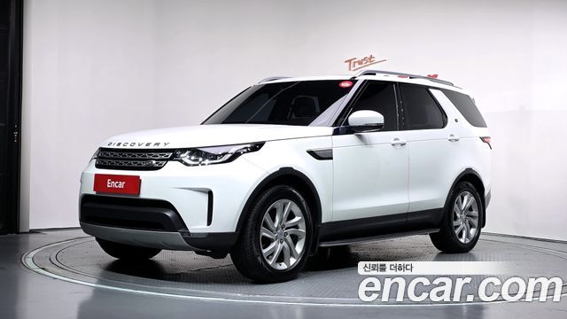 Land Rover Discovery 5 3.0 TD6 HSE