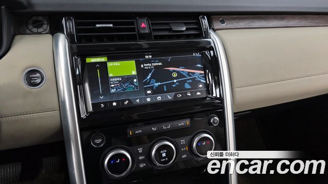 Land Rover Discovery 5 3.0 TD6 HSE 2018 — фото 13