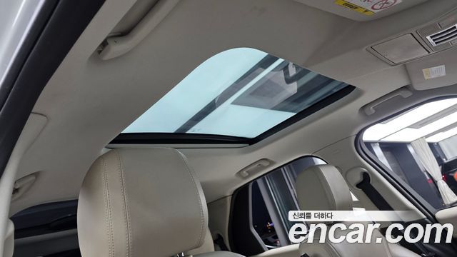 Land Rover Discovery 5 3.0 TD6 HSE 2018 — фото 17