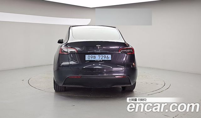 Tesla Model Y RWD 2025 — фото 5