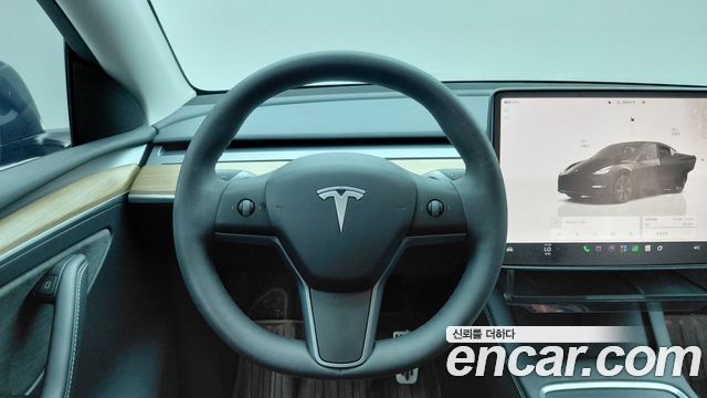 Tesla Model Y RWD 2025 — фото 8
