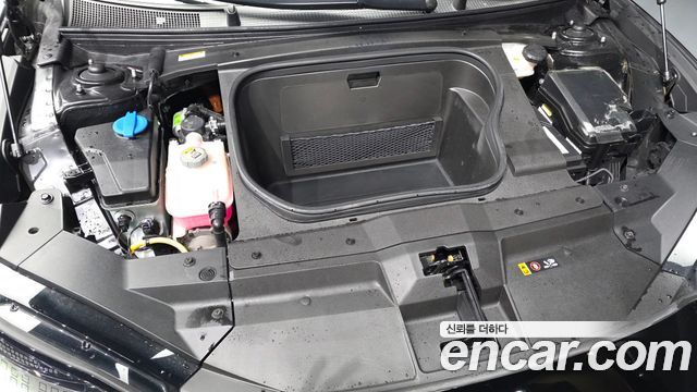 Hyundai Ioniq 6 Standard E-Value+ 2025 — фото 6