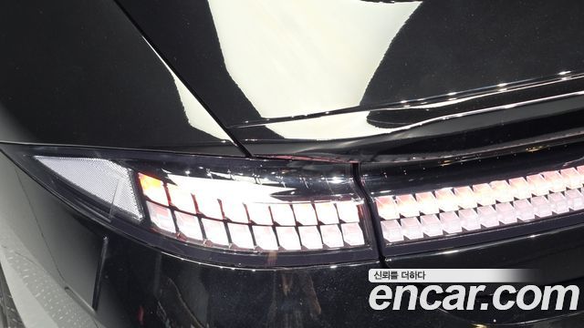 Hyundai Ioniq 6 Standard E-Value+ 2025 — фото 23