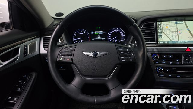 Genesis G80 3.3 GDI AWD Premium Luxury 2018 — фото 15