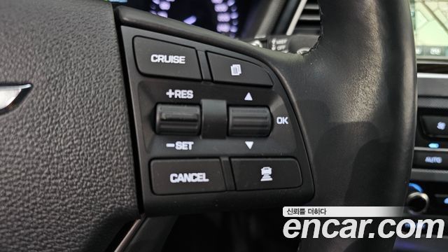 Genesis G80 3.3 GDI AWD Premium Luxury 2018 — фото 19