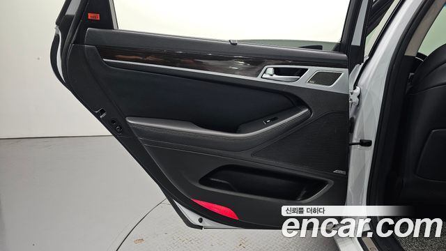 Genesis G80 3.3 GDI AWD Premium Luxury 2018 — фото 25