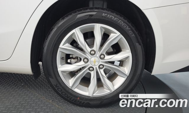 Chevrolet Malibu 1.3 Turbo Premier Prime Sefety 2022 — фото 21