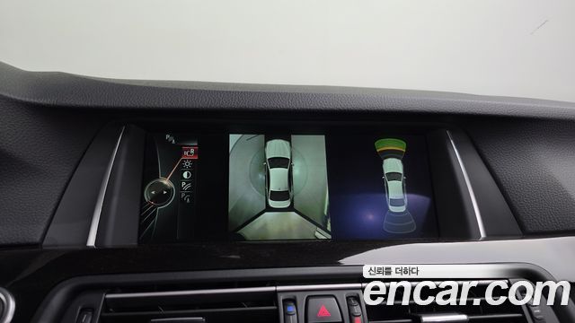 BMW 5 Series (F10) 528i 2014 — фото 15