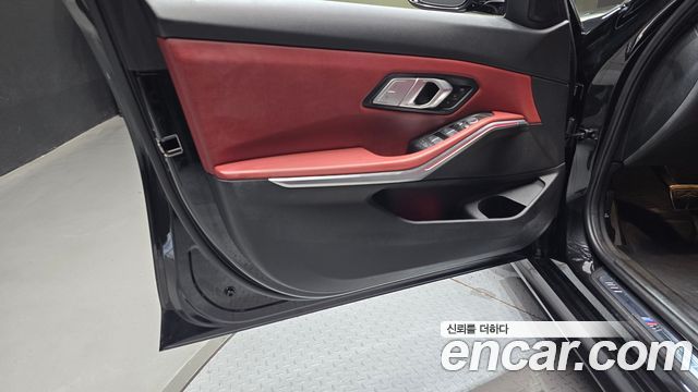 BMW 3 Series (G20) 320i M Sport 2022 — фото 24