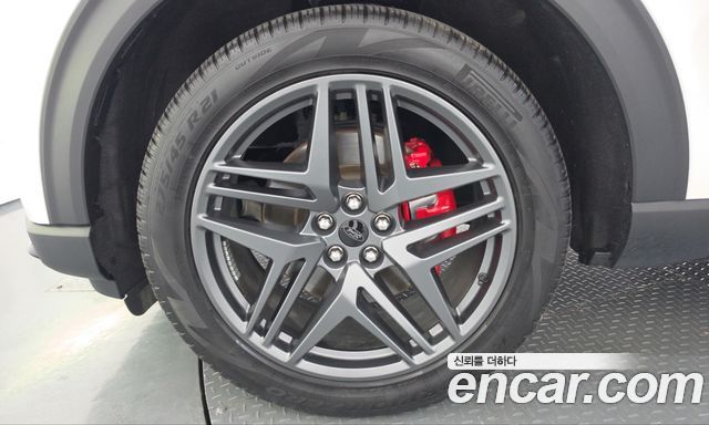 Ford Explorer (VI) 2.3 ST-Line 4WD 2025 — фото 5