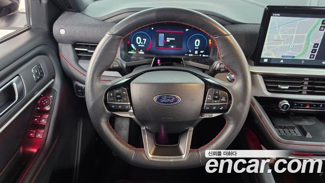 Ford Explorer (VI) 2.3 ST-Line 4WD 2025 — фото 13