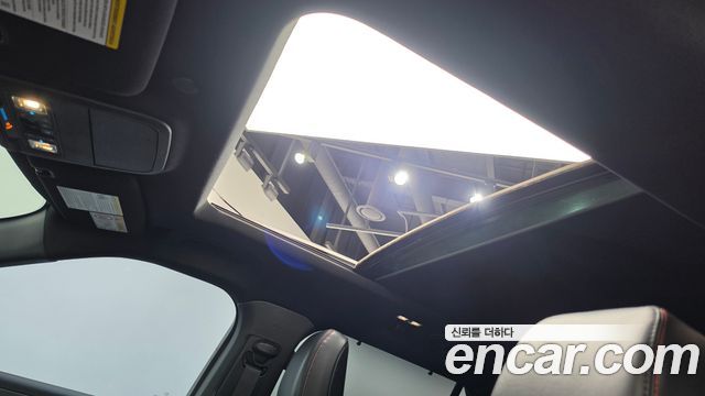 Ford Explorer (VI) 2.3 ST-Line 4WD 2025 — фото 17