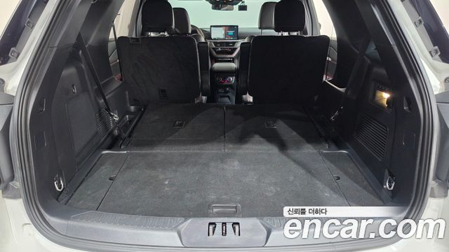 Ford Explorer (VI) 2.3 ST-Line 4WD 2025 — фото 19