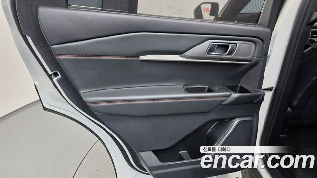 Ford Explorer (VI) 2.3 ST-Line 4WD 2025 — фото 25
