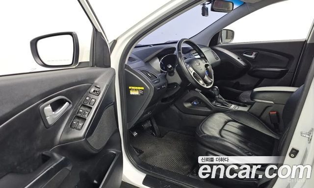Hyundai Tucson ix Diesel(e-VGT) 2WD Modern 2014 — фото 10