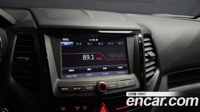 KG Mobility (SsangYong) Tivoli LX 2WD 2017 — фото 16