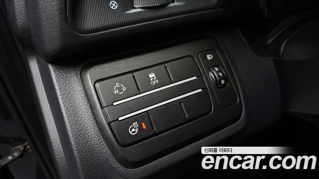 KG Mobility (SsangYong) Tivoli LX 2WD 2017 — фото 19